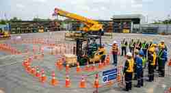 ลานฝึกอบรมขับรถยก